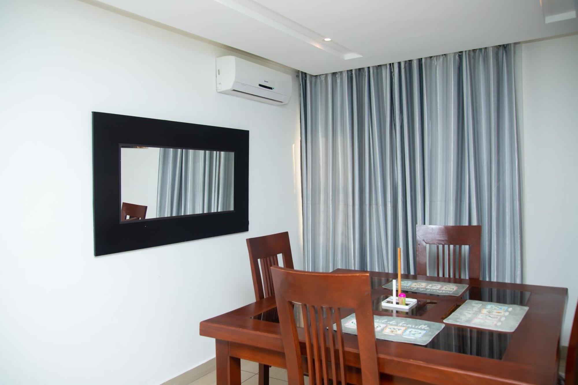 Imolease Hubert Sainte Rita Apartment Cotonou Exterior photo