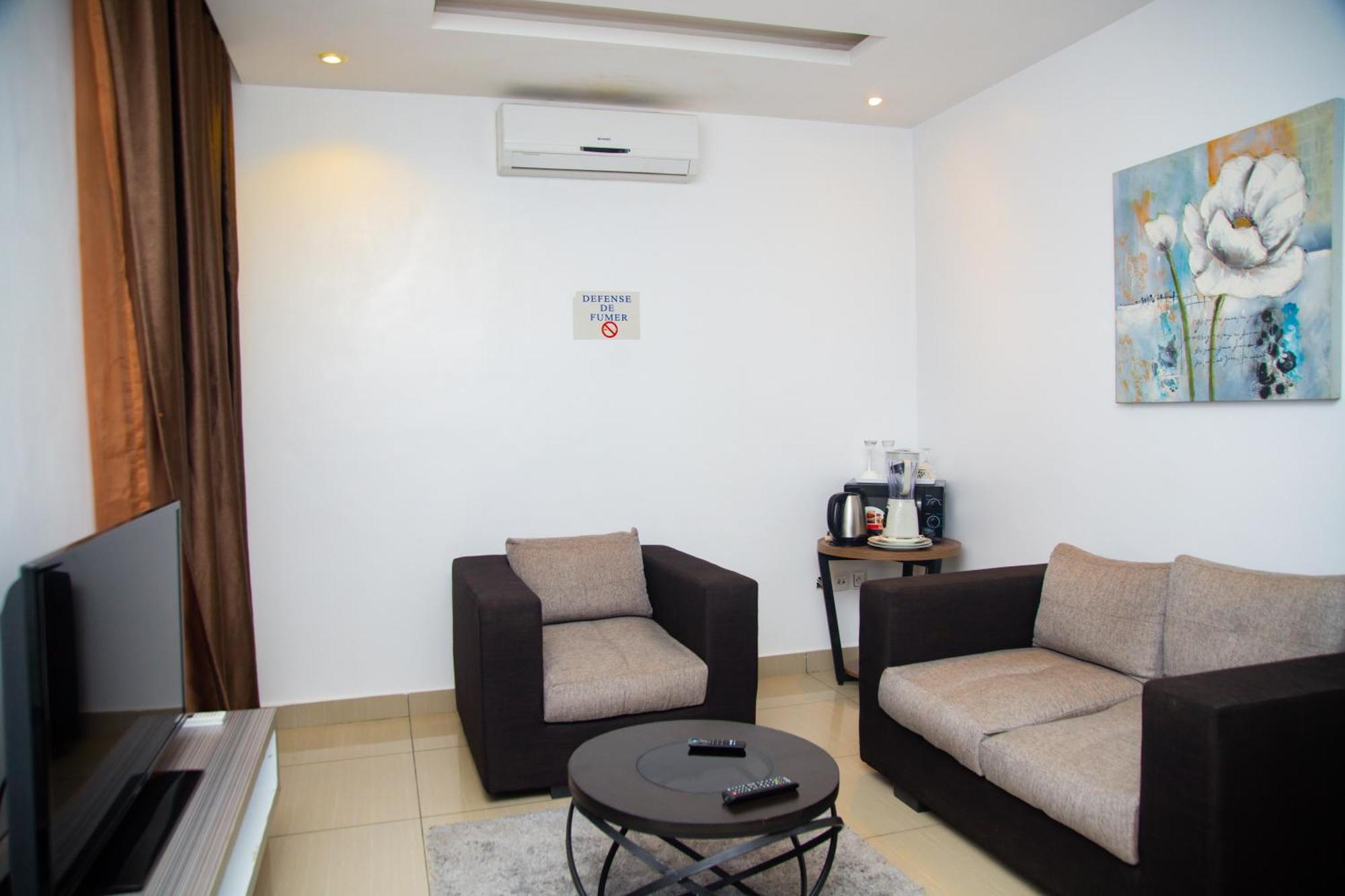 Imolease Hubert Sainte Rita Apartment Cotonou Exterior photo